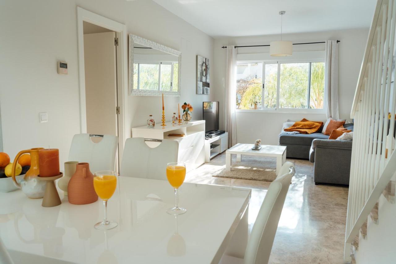 2Bdr Penthouse, Los Naranjos, W/Pool, 2Km P.Banus มาร์เบยา ภายนอก รูปภาพ